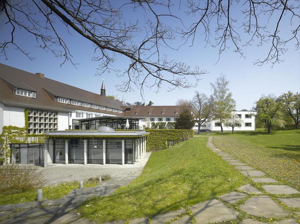 Tagungszentrum Evangelische Akademie บาดบอล ภายนอก รูปภาพ